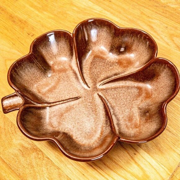 VTG Frankoma Plainsman Brown Satin Four Leaf Clover Ceramic Candy Dish - Picture 1 of 7